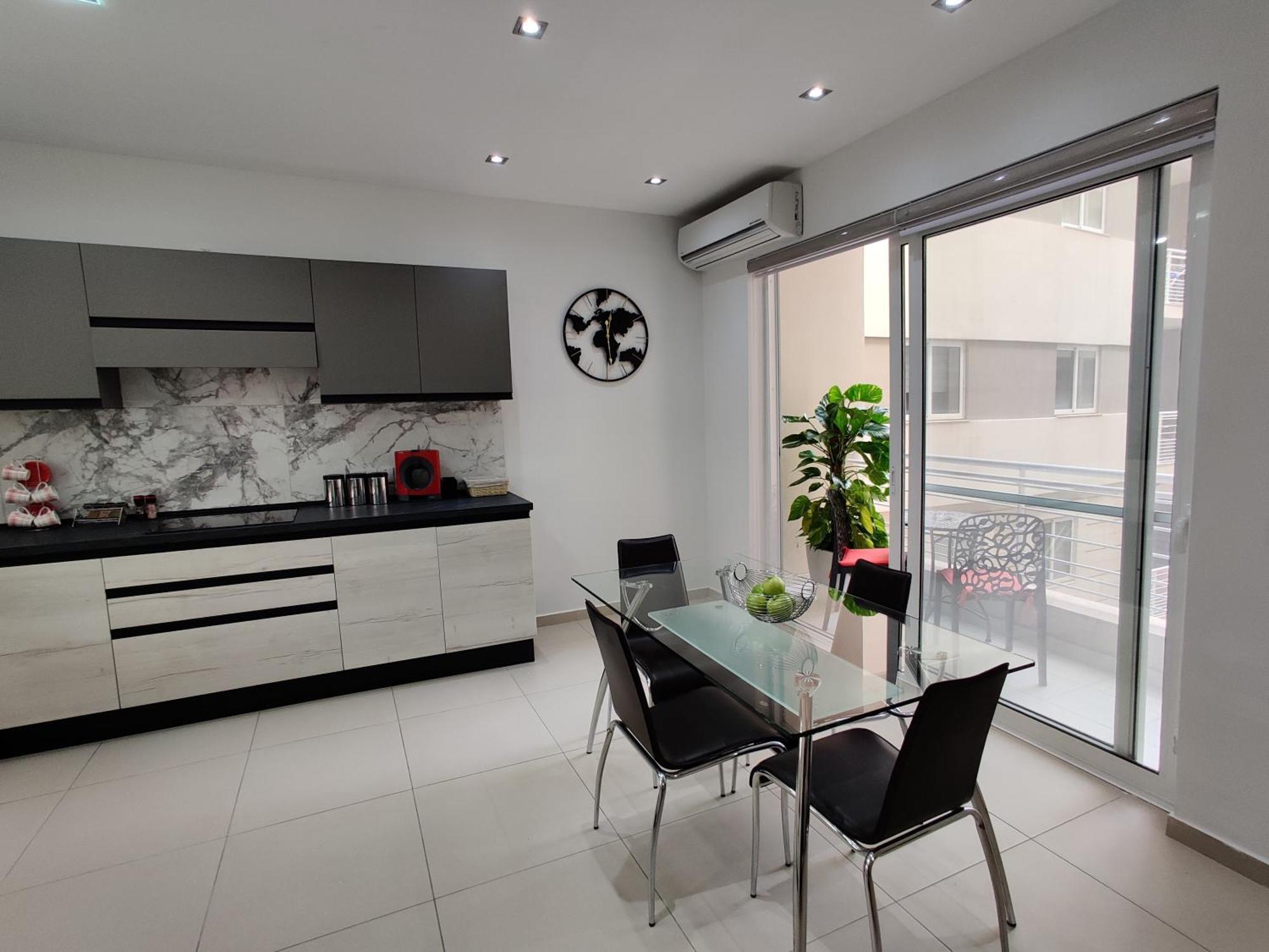 Depiro Point Deluxe - Modern, Designer Apartment 2 Minutes Away From Popular Sliema Seafront Extérieur photo