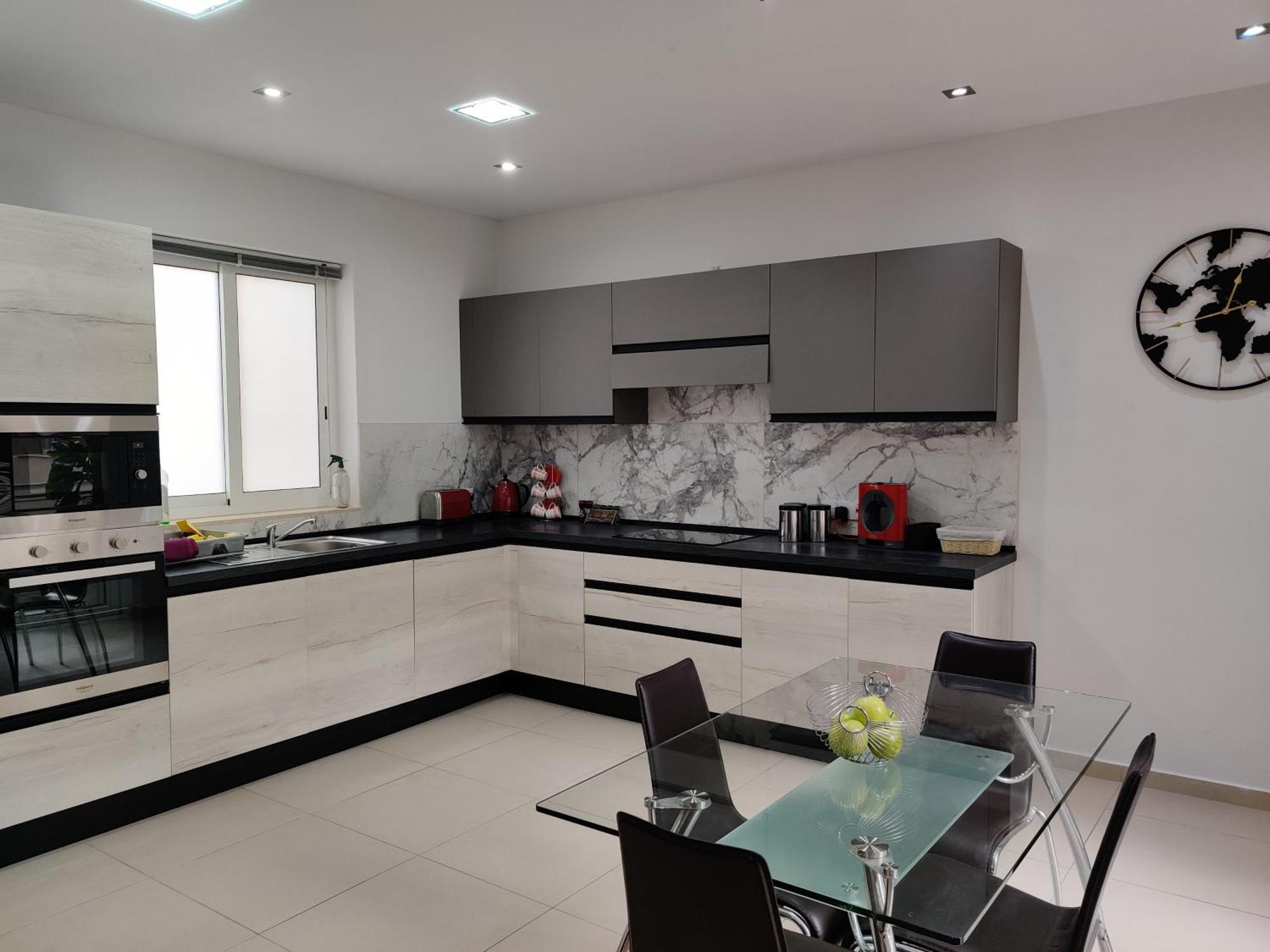 Depiro Point Deluxe - Modern, Designer Apartment 2 Minutes Away From Popular Sliema Seafront Extérieur photo