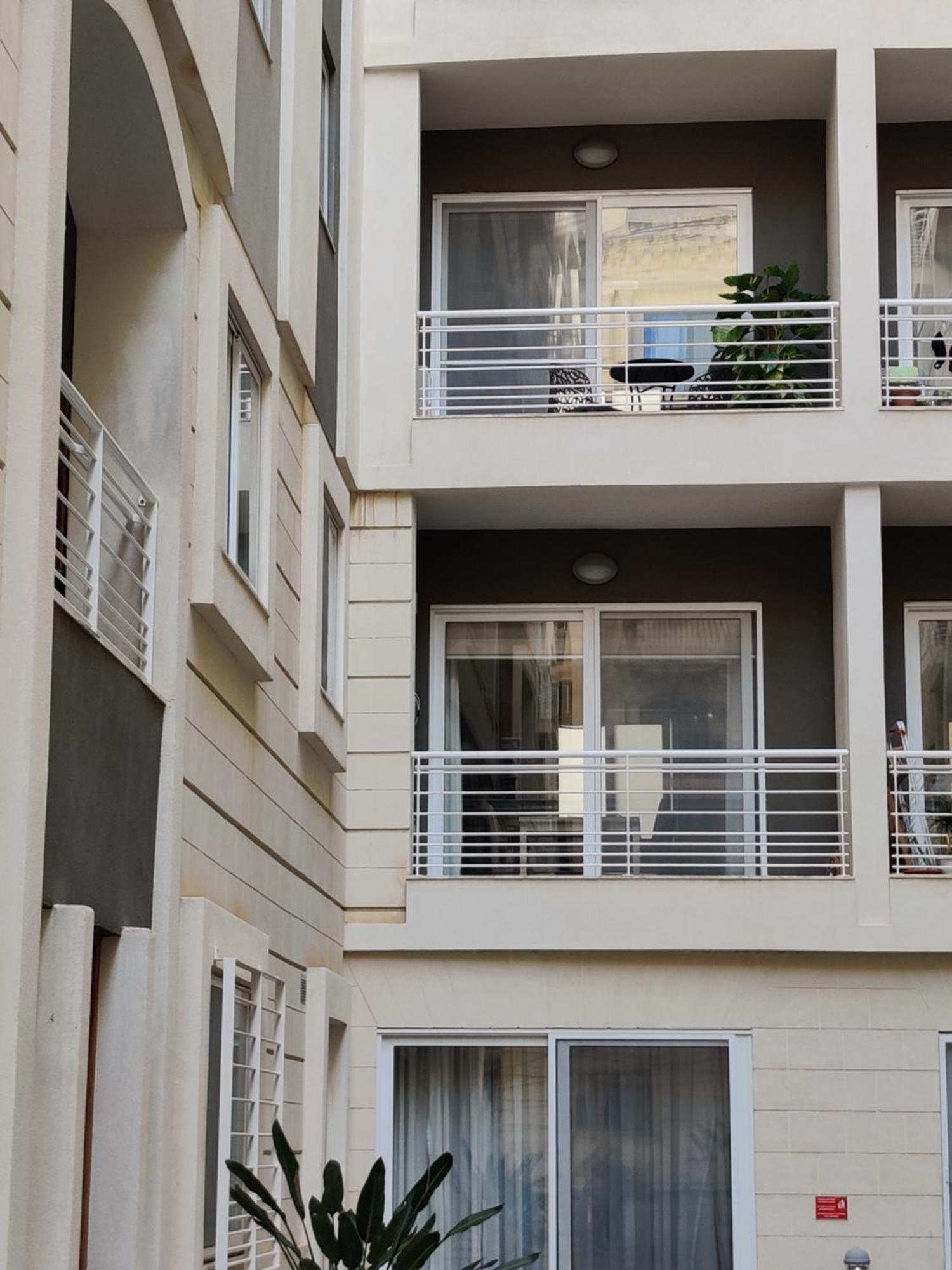 Depiro Point Deluxe - Modern, Designer Apartment 2 Minutes Away From Popular Sliema Seafront Extérieur photo