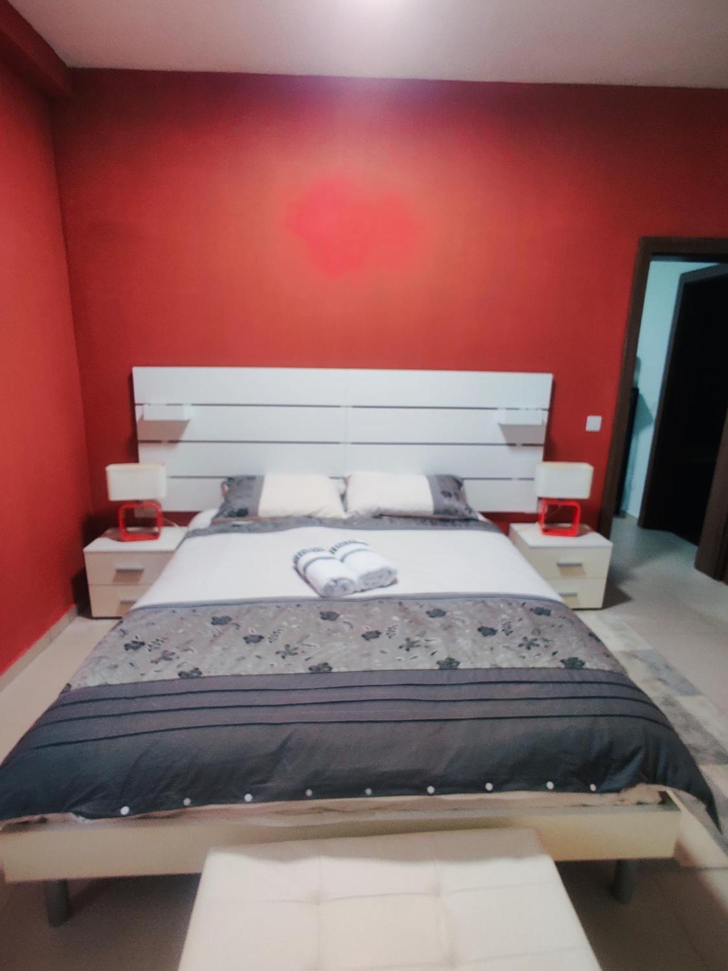 Depiro Point Deluxe - Modern, Designer Apartment 2 Minutes Away From Popular Sliema Seafront Extérieur photo