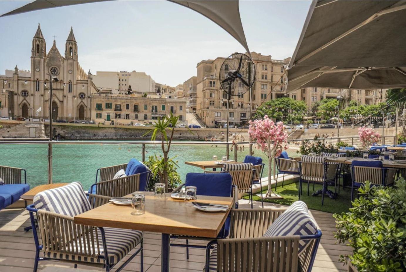 Depiro Point Deluxe - Modern, Designer Apartment 2 Minutes Away From Popular Sliema Seafront Extérieur photo